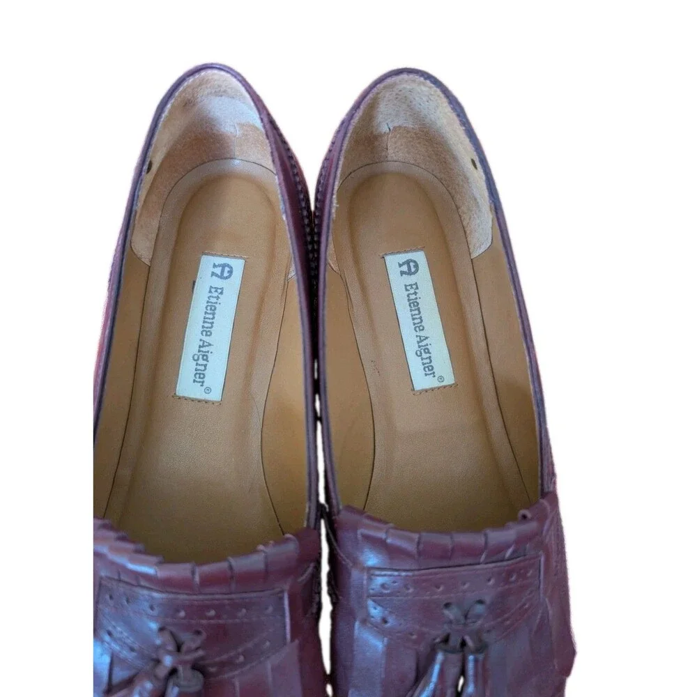 Vintage Etienne Aigner Maroon Loafers with Tassels sz 10 Preppy